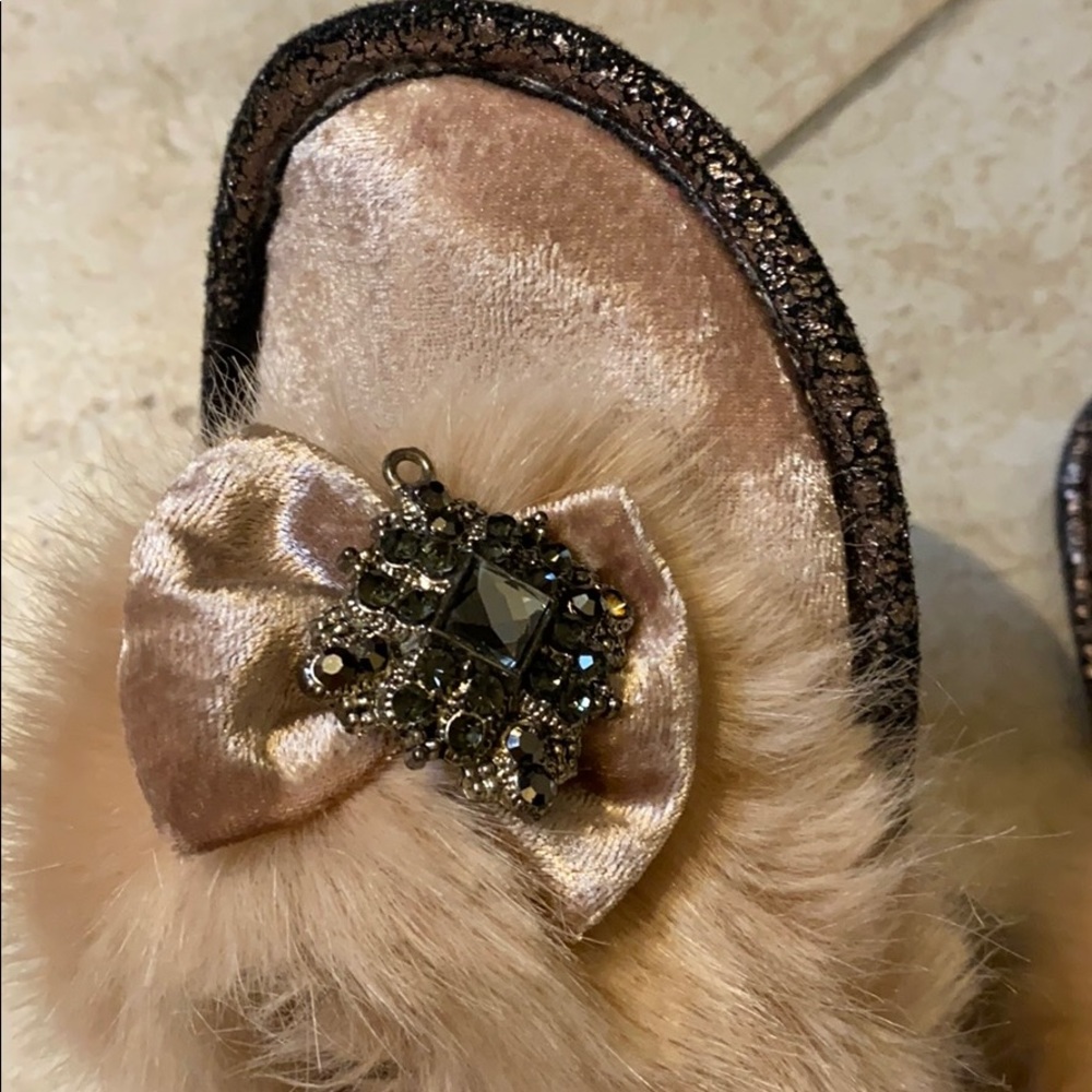 Slippers